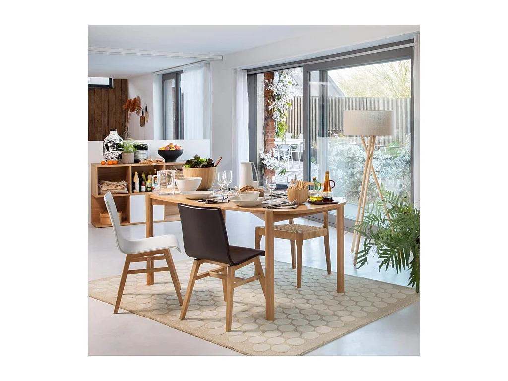 Habitat - Chaise en cuir blanc et pieds en chêne - Ply III