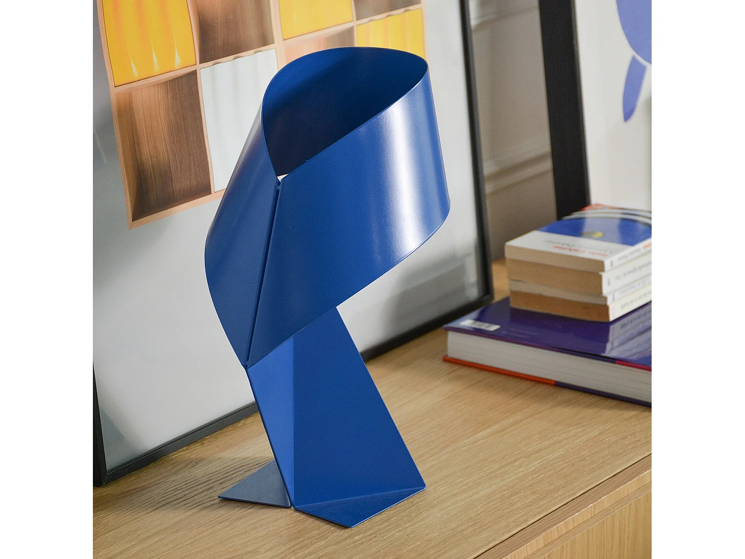 Habitat - Édition limitée - Lampe de table en métal - 35 cm - Bleu Pacifique - Design by Claire Norcross - Ribbon