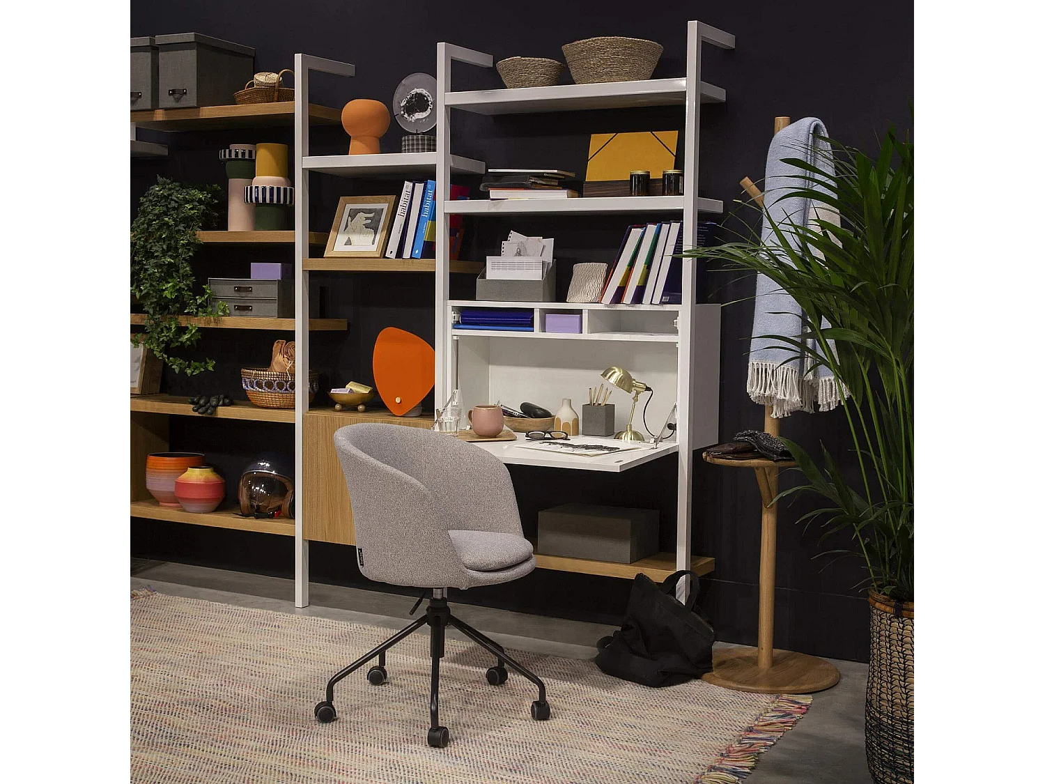 Habitat - Bureau à suspendre en bois laqué - Blanc - Design by Terence Woodgate - Influence