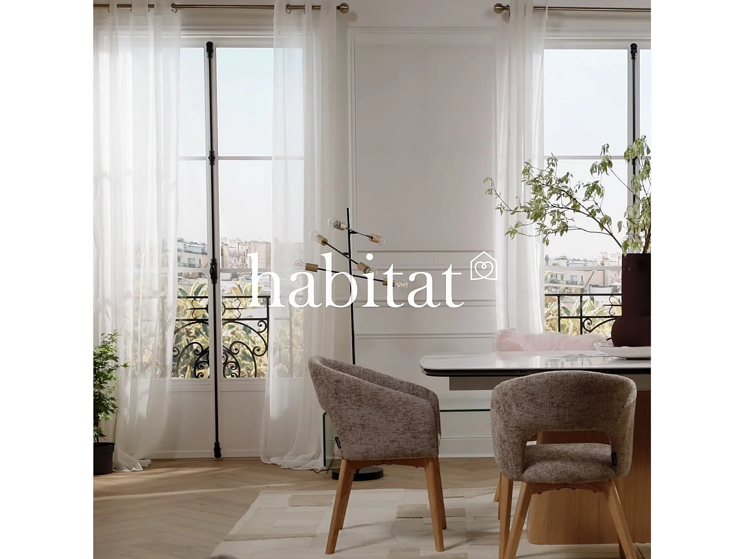 Habitat - Table rectangulaire extensible en céramique et pied finition chêne - Blanc - Linka