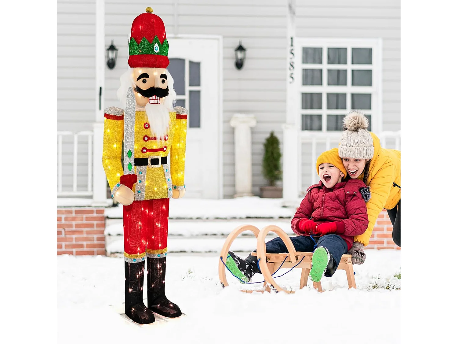 Soldat casse-noisette illuminé 166cm, avec métal base 100 lumières led chaudes