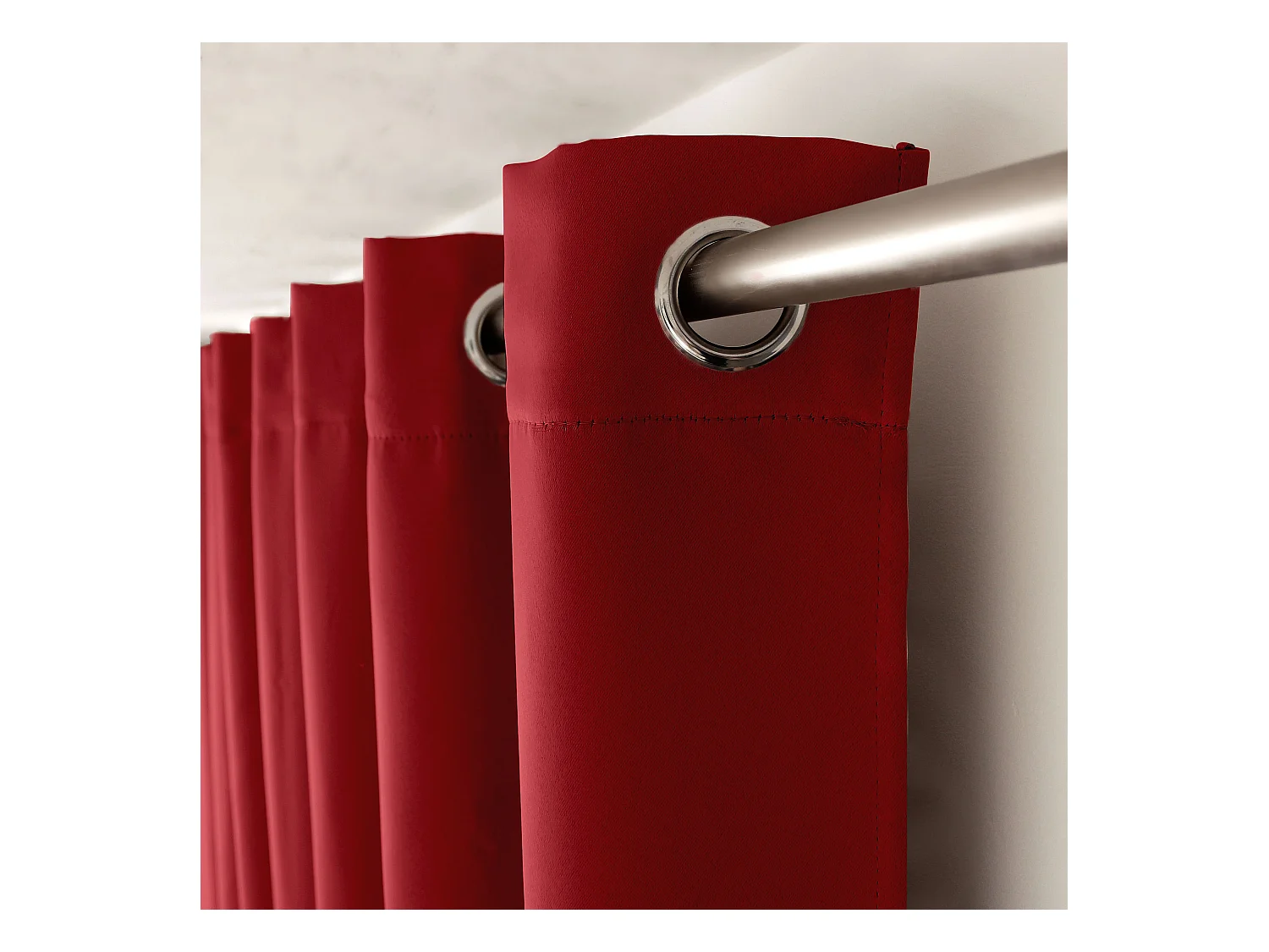 Set van 2 verduisterende gordijnen met zeilringen, rood, 140x180cm, 100% polyester, Reglisse collectie