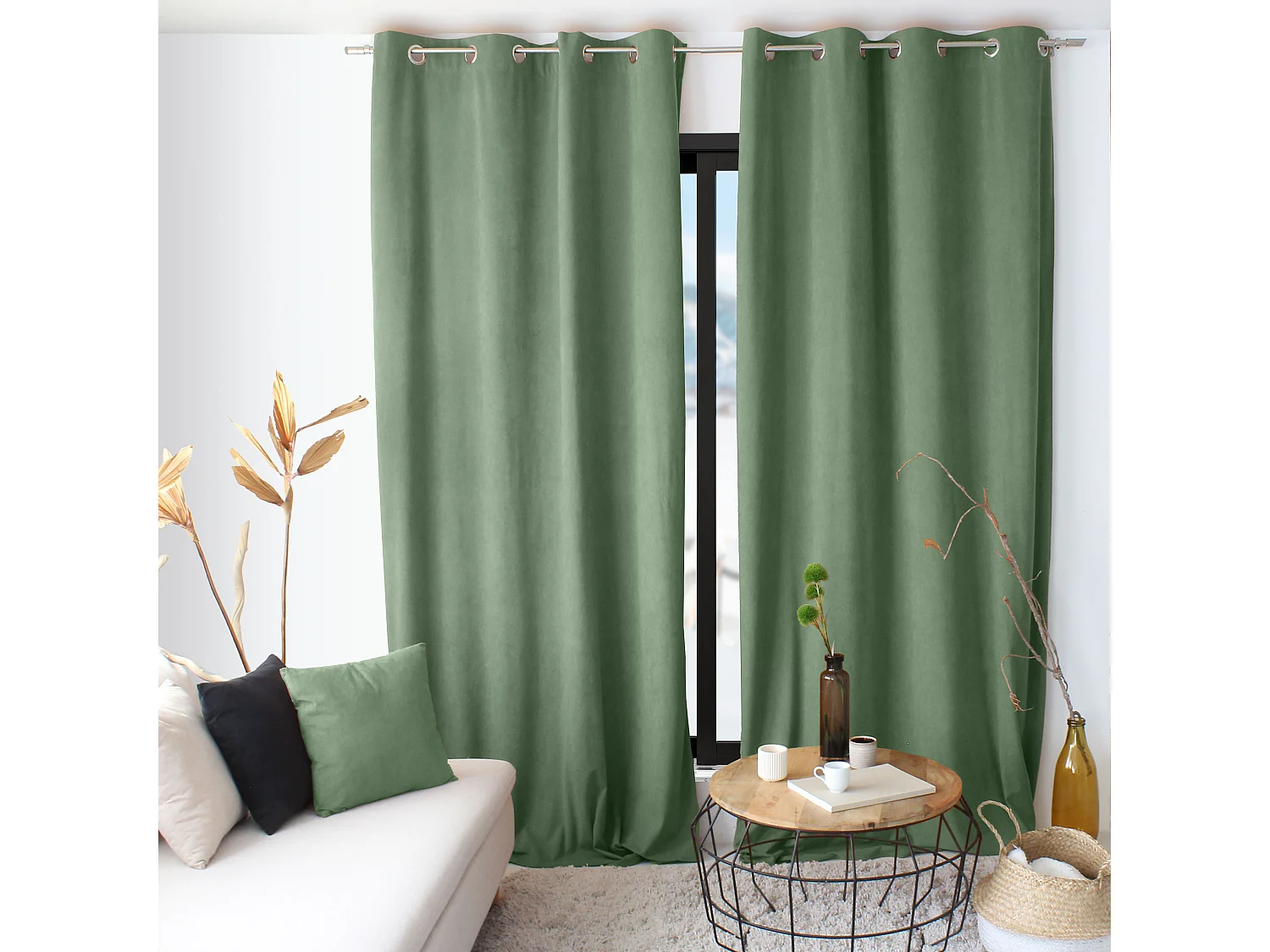 Lot de 2 Rideaux avec Œillets, Grande Hauteur, 140x260cm, Velours Ras, Collection Calin, CMADECO - Vert