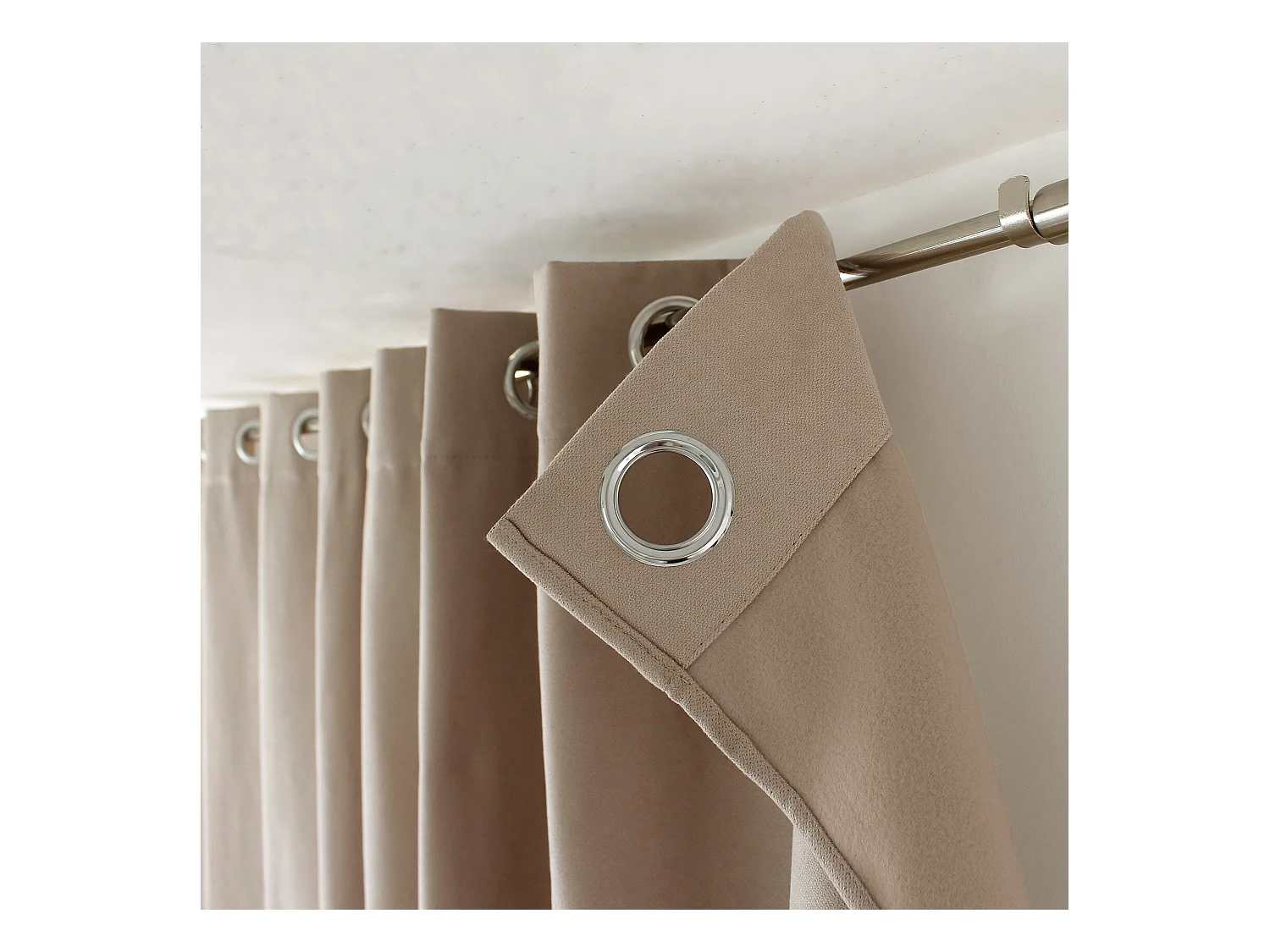 2 rideaux thermique à œillets, beige naturel, 135x240cm, doublure polaire, collection Nordica