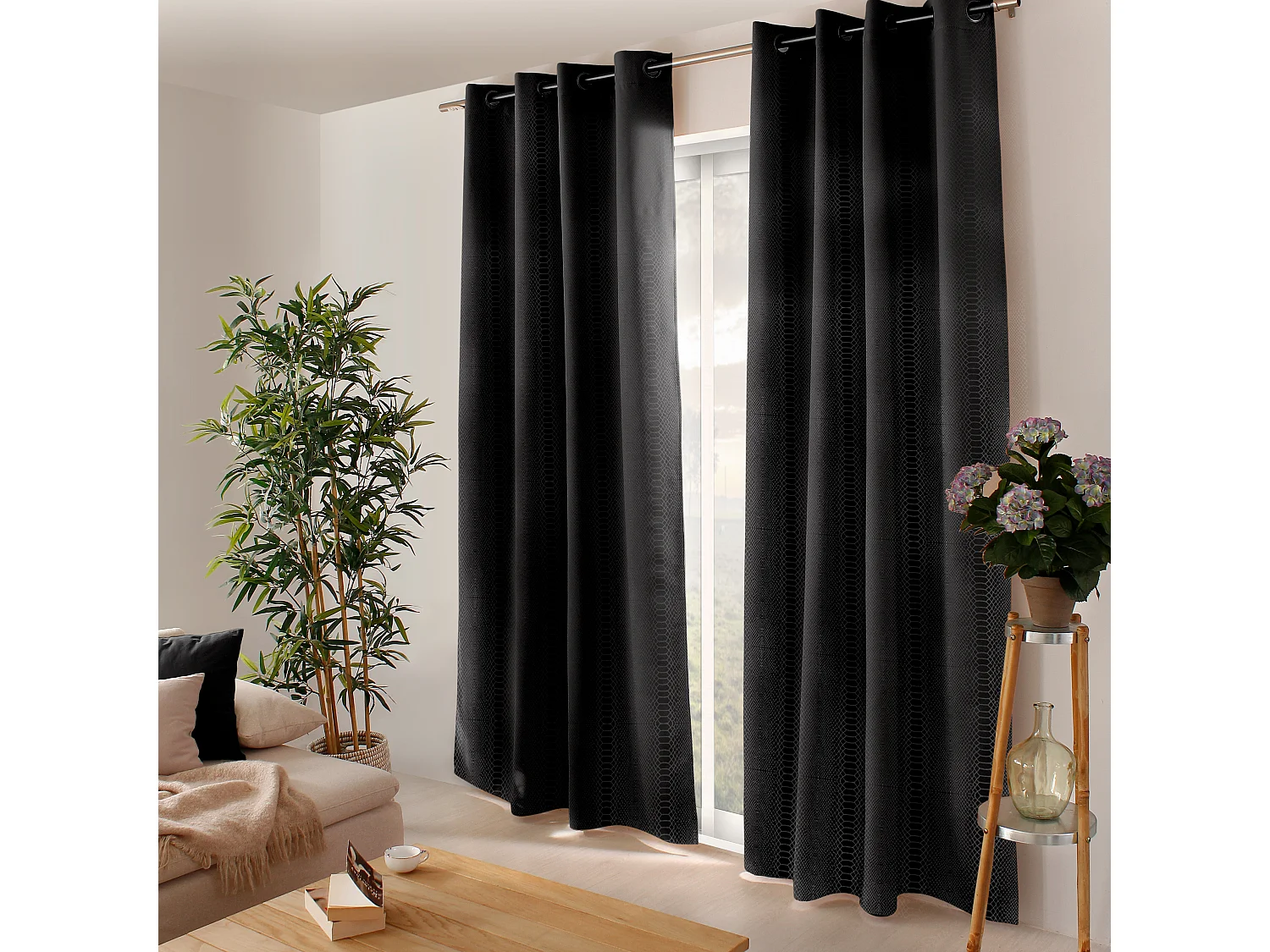 Lot de 2 rideaux occultants, avec oeillets, 140x240cm, noir, motif écaille, collection Crocodile