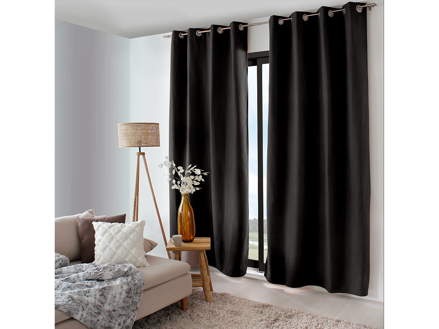 2 thermische gordijnen met zeilringen, zwart, 135x240cm, fleece voering, collectie Nordica