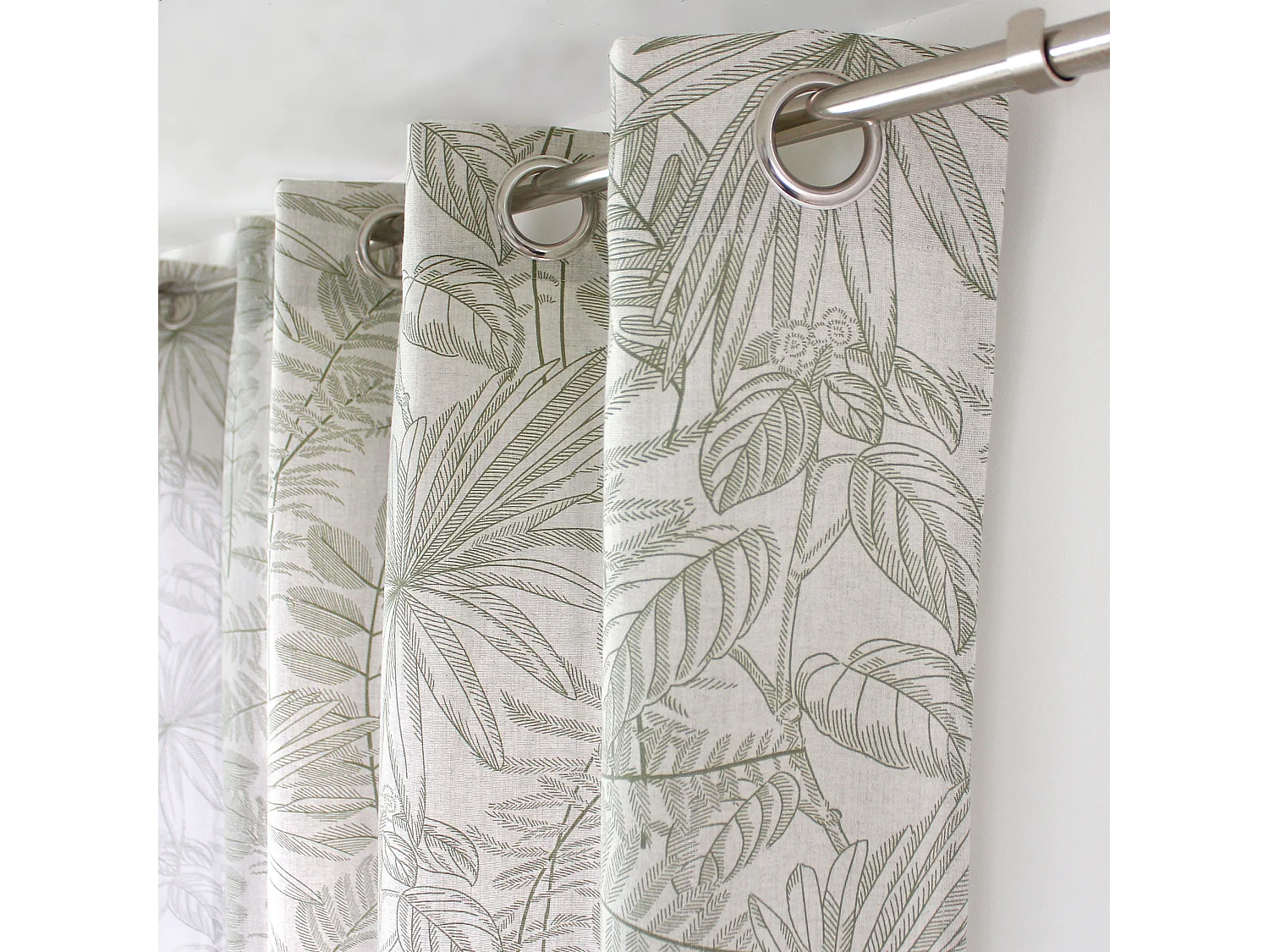 Lot de 2 Rideaux à Œillets, 140x240cm, Ecru et Olive, Motif Jungle Tropical, Collection Mambo