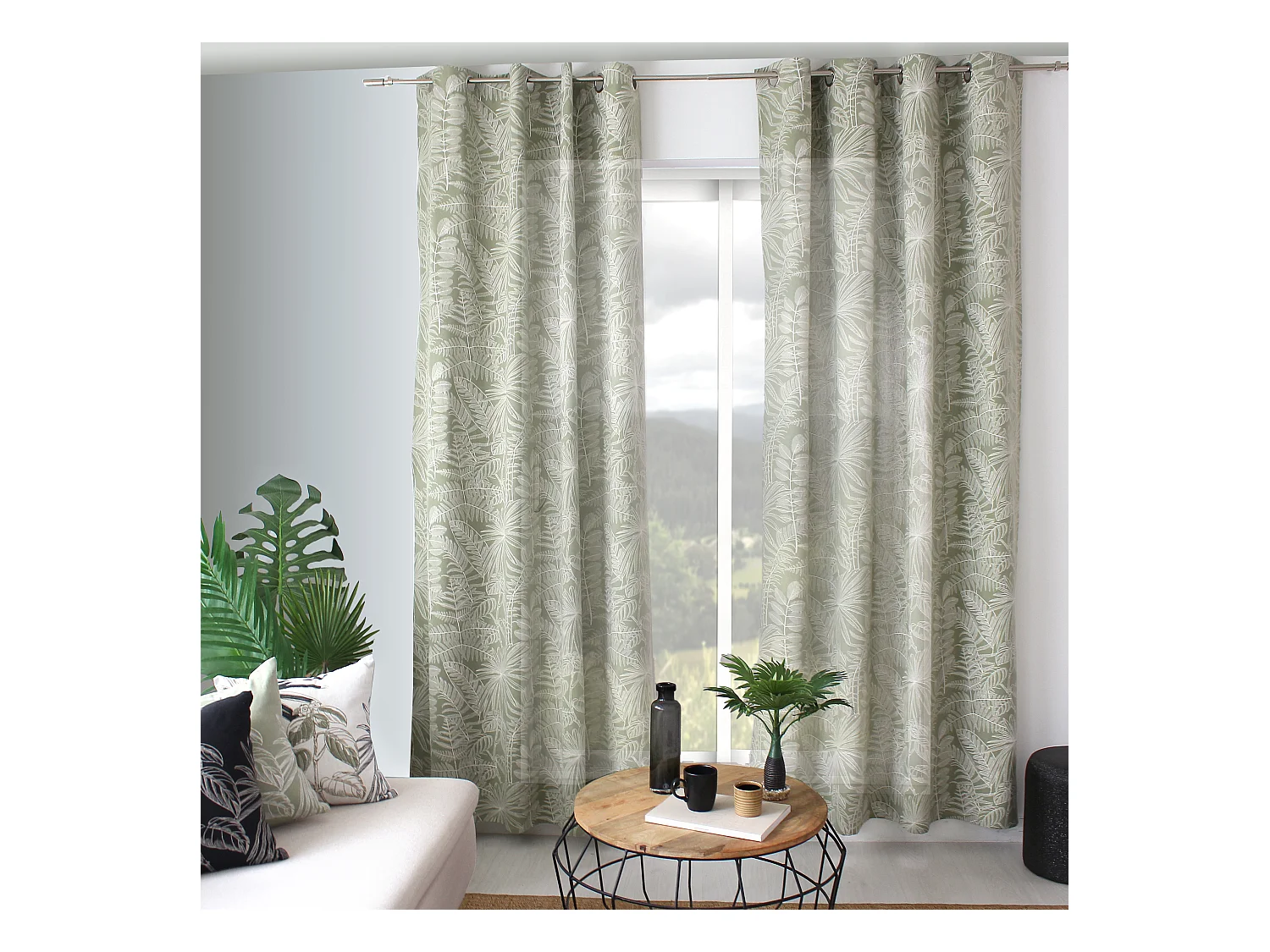 Set van 2 gordijnen met zeilringen, 140x240cm, olijf en ecru, tropisch jungle patroon, mambo-collectie