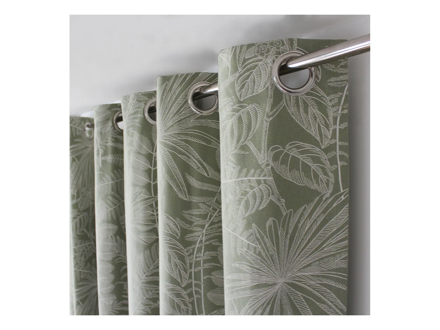 Set van 2 gordijnen met zeilringen, 140x240cm, olijf en ecru, tropisch jungle patroon, mambo-collectie