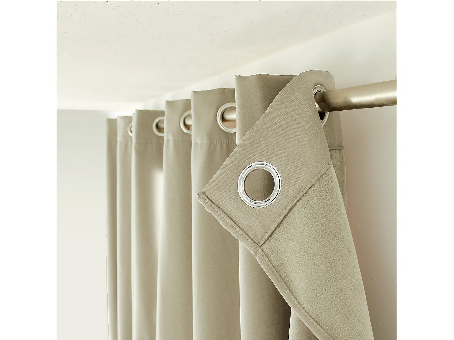 Lot de 2 rideaux thermique avec oeillets, beige naturel, 135x180cm, 100% polyester, collection Glacier