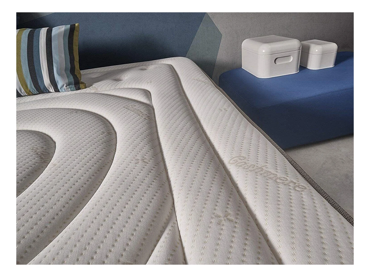 Matelas 180x200 mousse imperial cachemire® | mousse á mémoire de forme | épaisseur 25 cm | accueil moelleux | ferme | anti-acarien - hypoallergénique