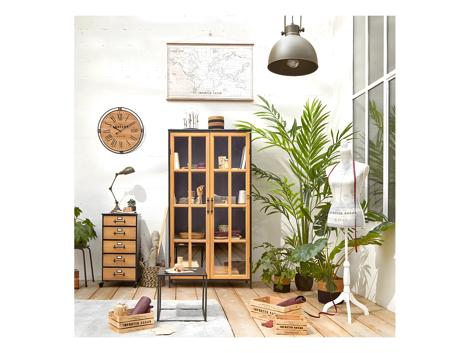 Lampe de bureau en métal couleur noire - L.32 x l.15 x H.55 cm