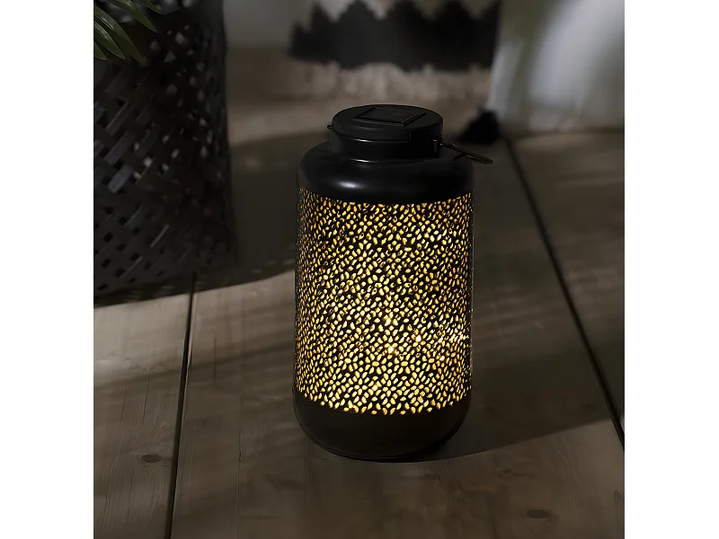 Lanterne solaire en métal coloris noir - L. 12 x l. 12 x H. 25,5 cm