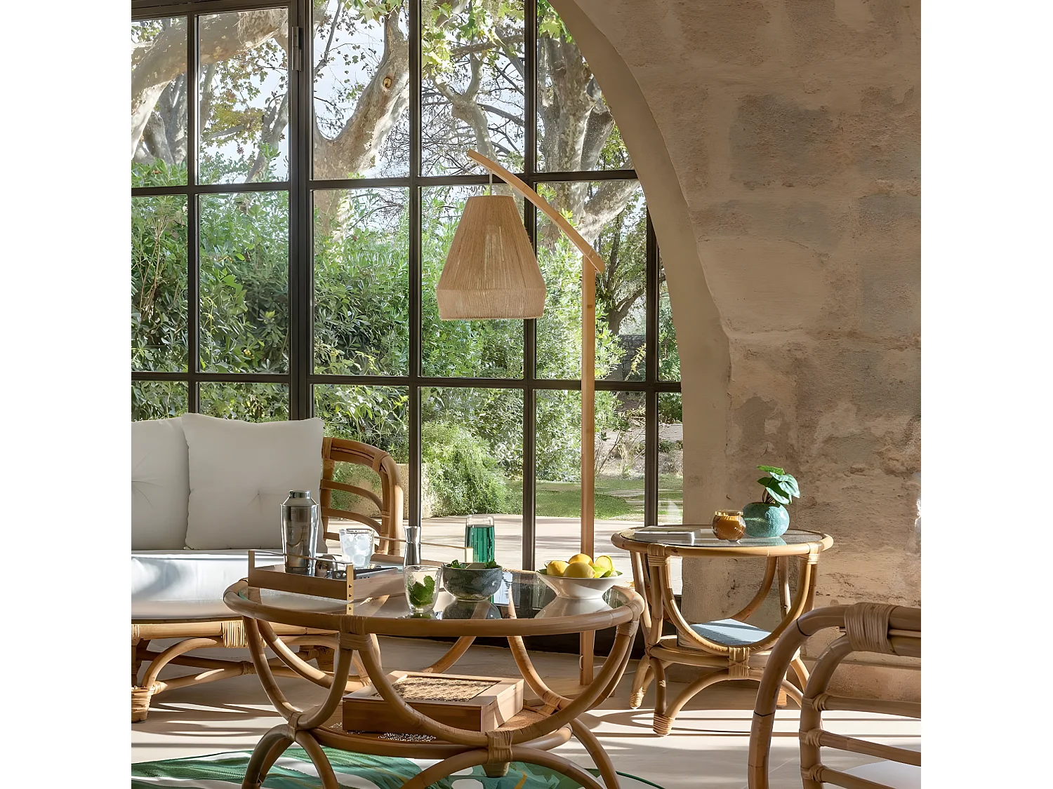 Lampe à poser, lampadaire droit en bambou coloris beige -  diamètre 59 x Hauteur 158 cm