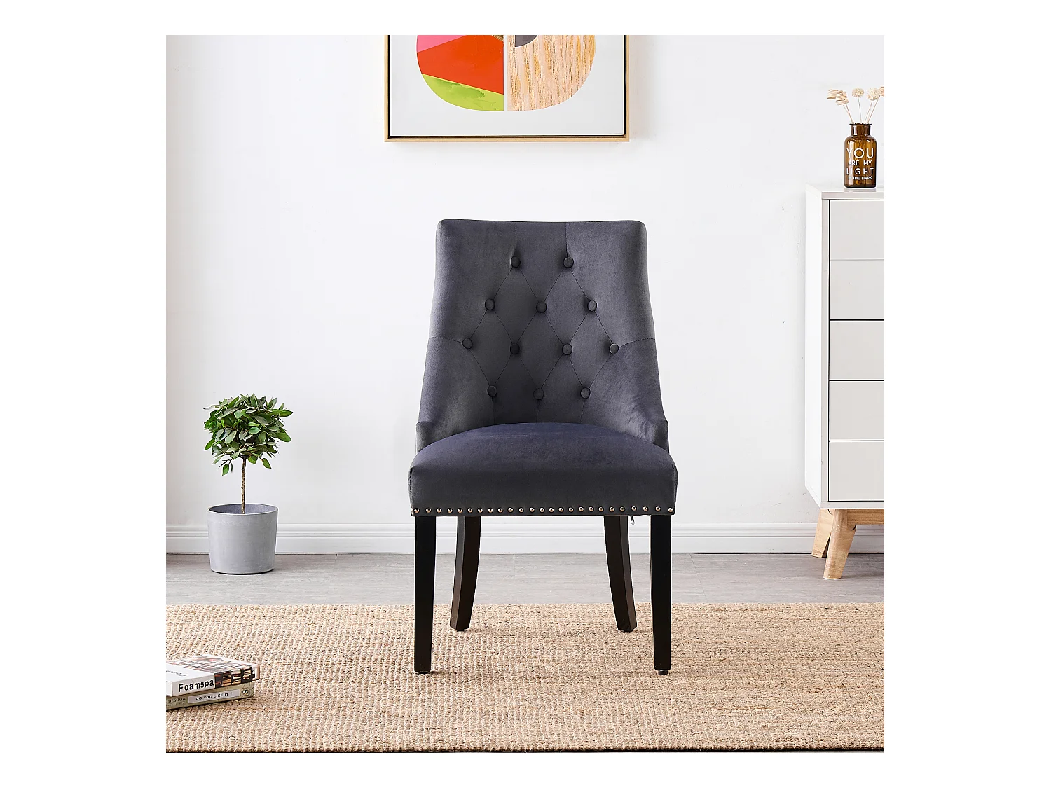 Set aus 6 Windsor-Esszimmerstühlen – Plüsch-Samtpolsterung und stabile Beine aus Massivholz – perfekt für Ihr Esszimmer und Wohnzimmer – Dunkelgrau