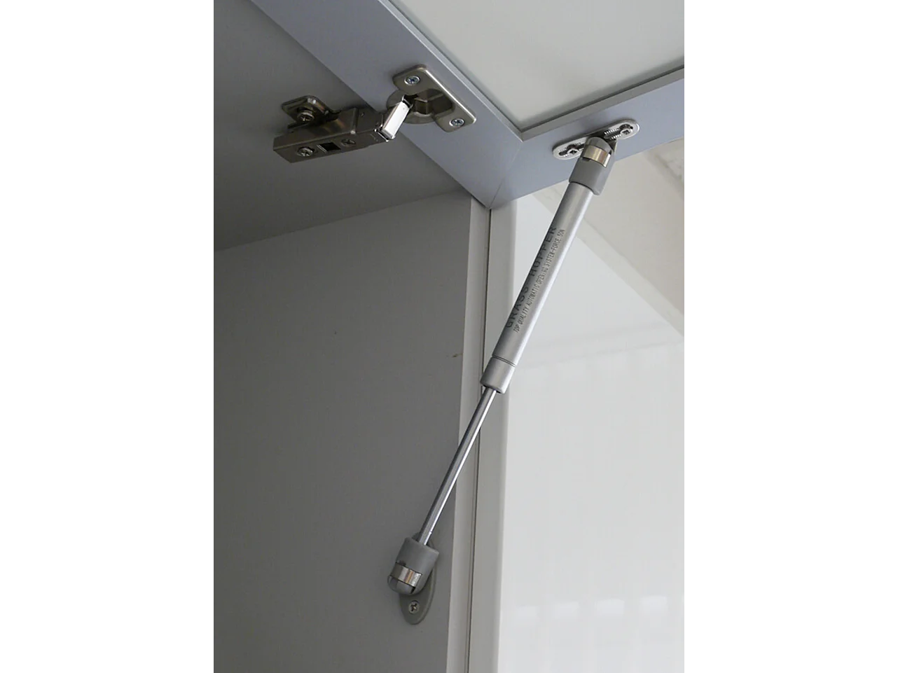 KLAPPHÄNGESCHRANK Kvantum W4BS/90 Vanille Matt / Schwarz Matt 90 / 32,5 / 36cm