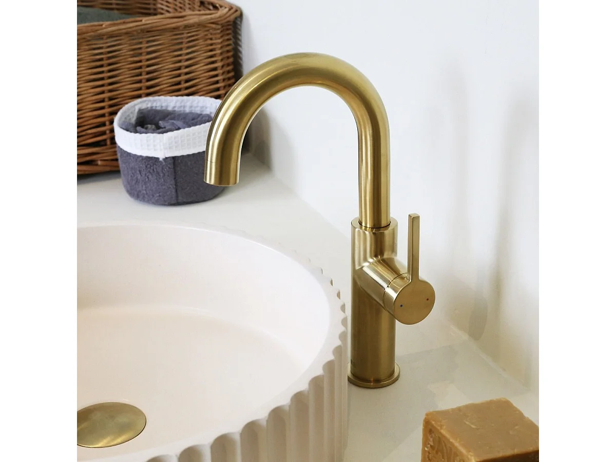 Architek lavabo da appoggio in cemento bianco Essebagno