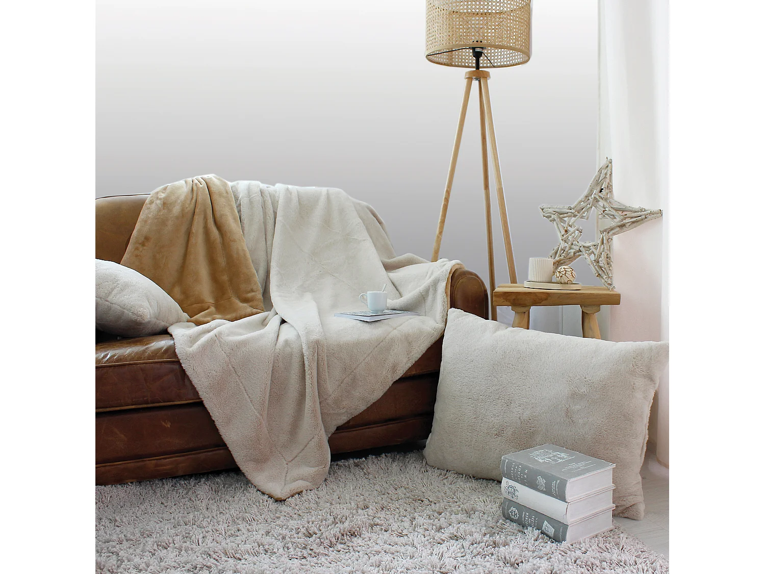 Set van 2 rechthoekige kussens, dubbelzijdig imitatiebont, 65x50cm, beige, Rabbit collectie