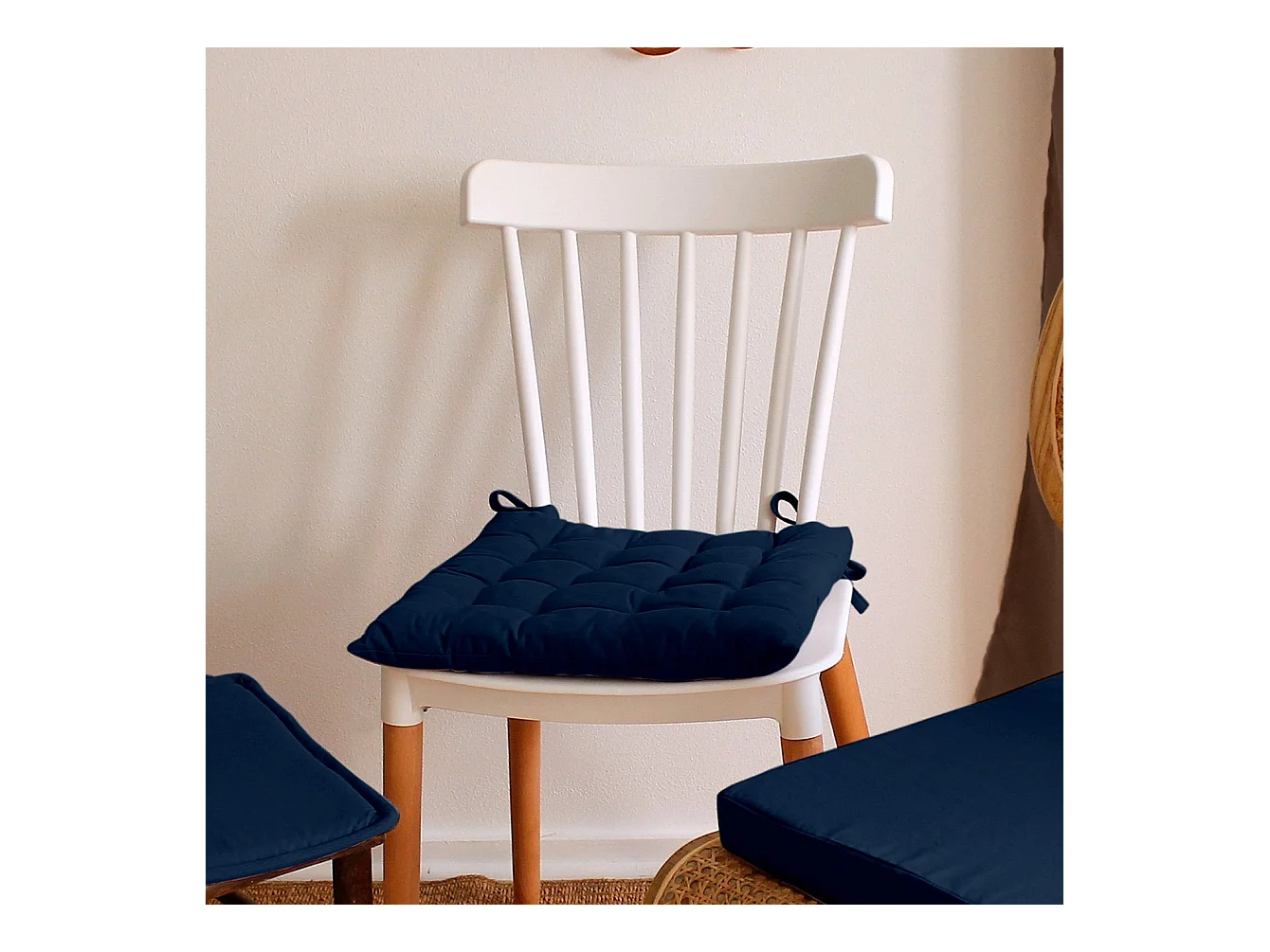 Lot de 6 galettes piquées, carré 38x38cm, bleu marine, avec nouettes, 100% coton, collection Panama