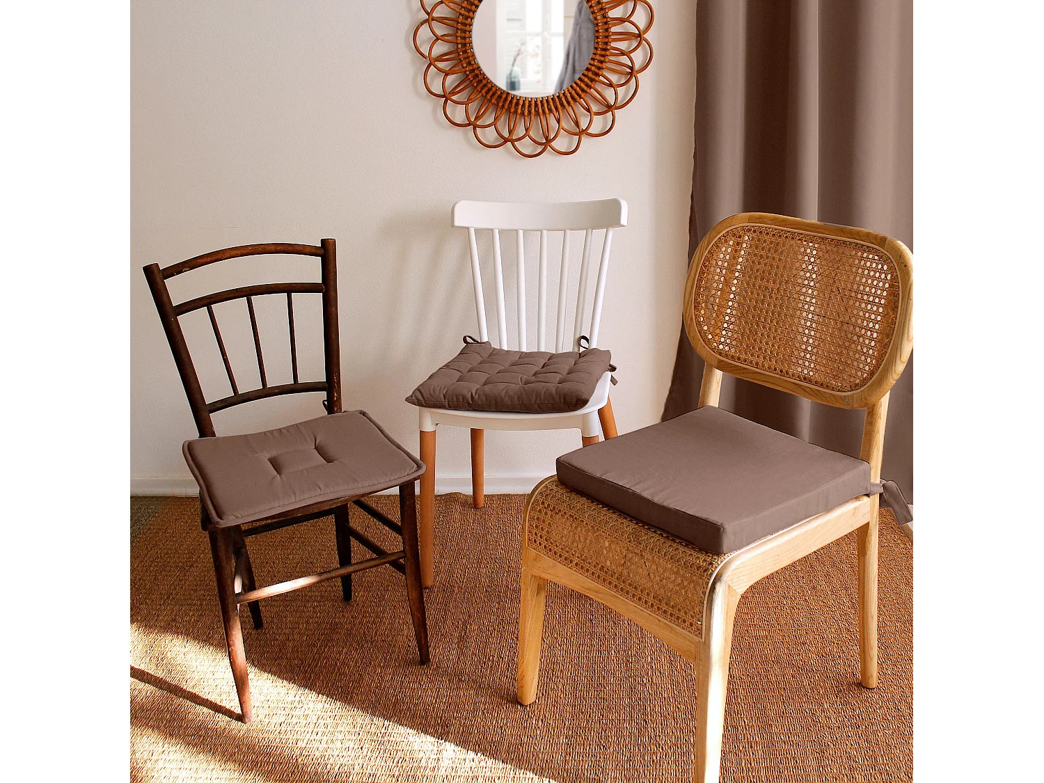 Lot de 6 galettes piquées, carré 38x38cm, marron vison, avec nouettes, 100% coton, collection Panama