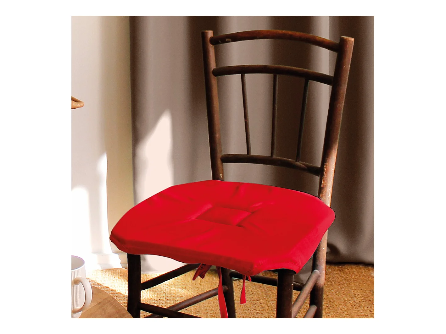 Lot de 4 galettes de chaise à rabat, 40x40 cm, rouge, avec nouettes, 100% polyester certifié oeko-tex, collection Basic