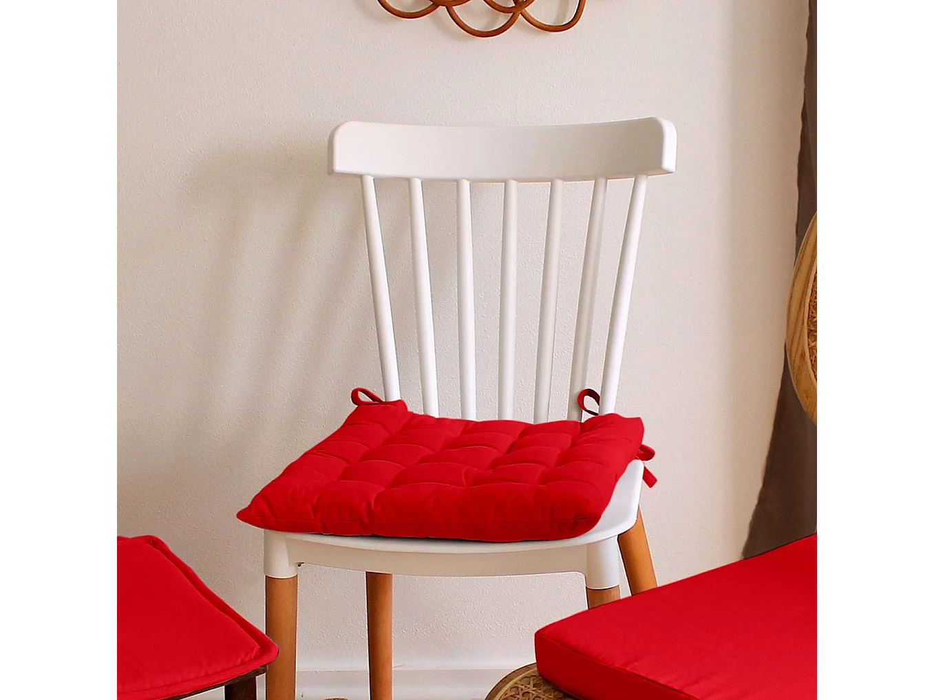 Lot de 6 galettes piquées, carré 38x38cm, rouge, avec nouettes, 100% coton, collection Panama