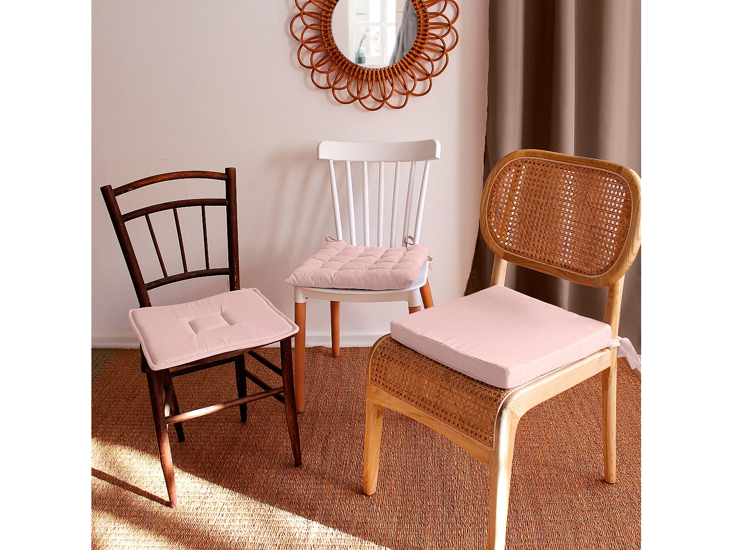 Lot de 6 galettes piquées, carré 38x38cm, vieux rose, avec nouettes, 100% coton, collection Panama