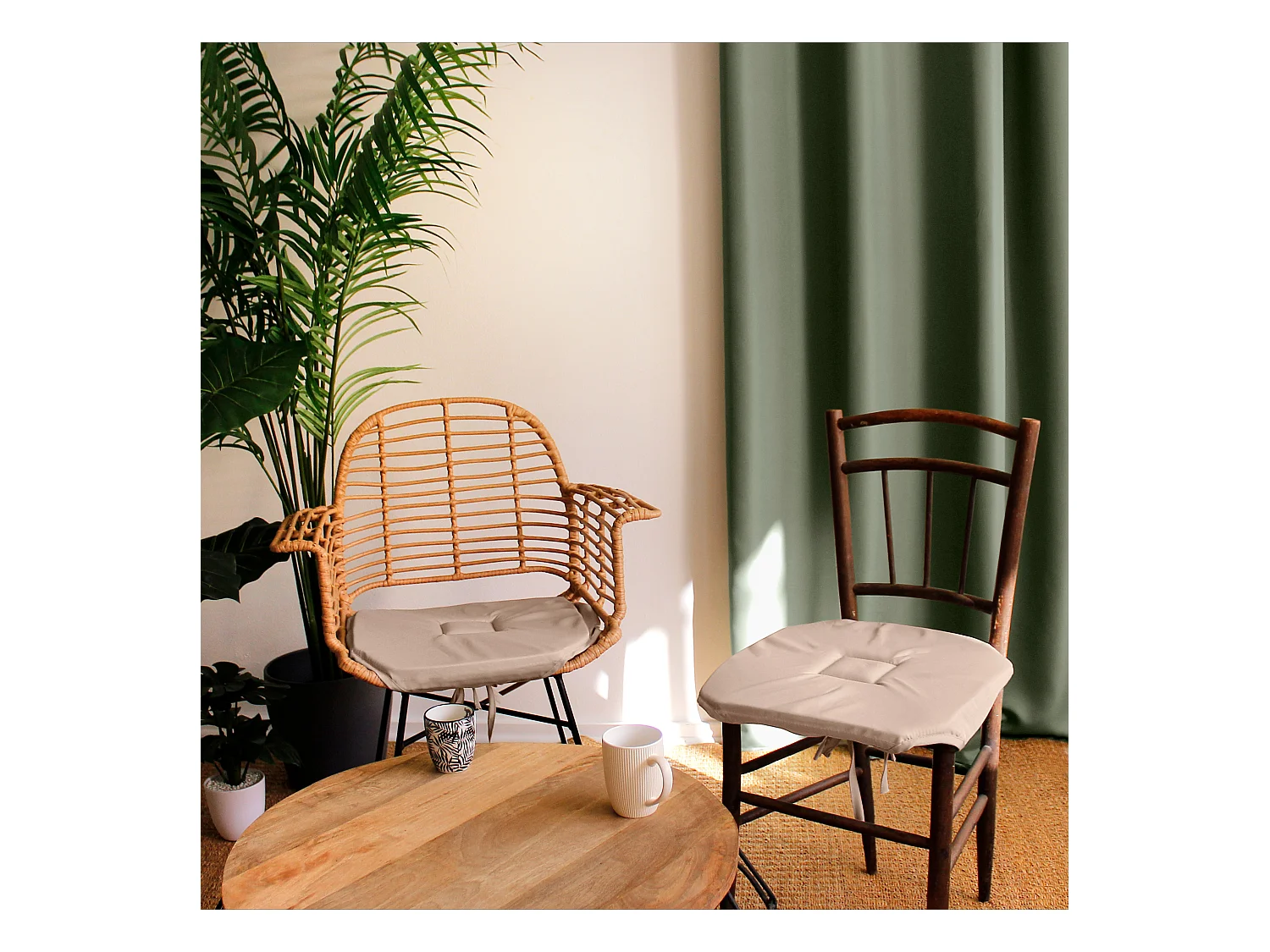 Set van 4 flap chair taarten, 40x40 cm, naturel beige, met noesten, 100% oeko-tex gecertificeerd polyester, Basic collectie