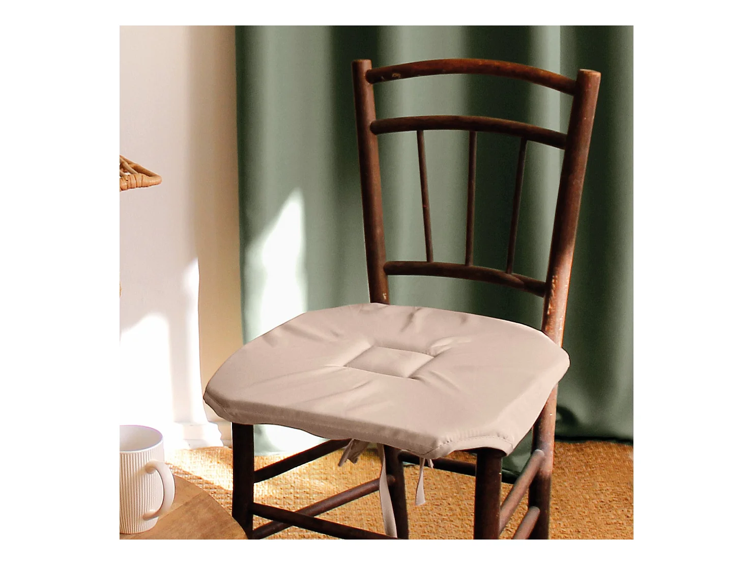 Set van 4 flap chair taarten, 40x40 cm, naturel beige, met noesten, 100% oeko-tex gecertificeerd polyester, Basic collectie