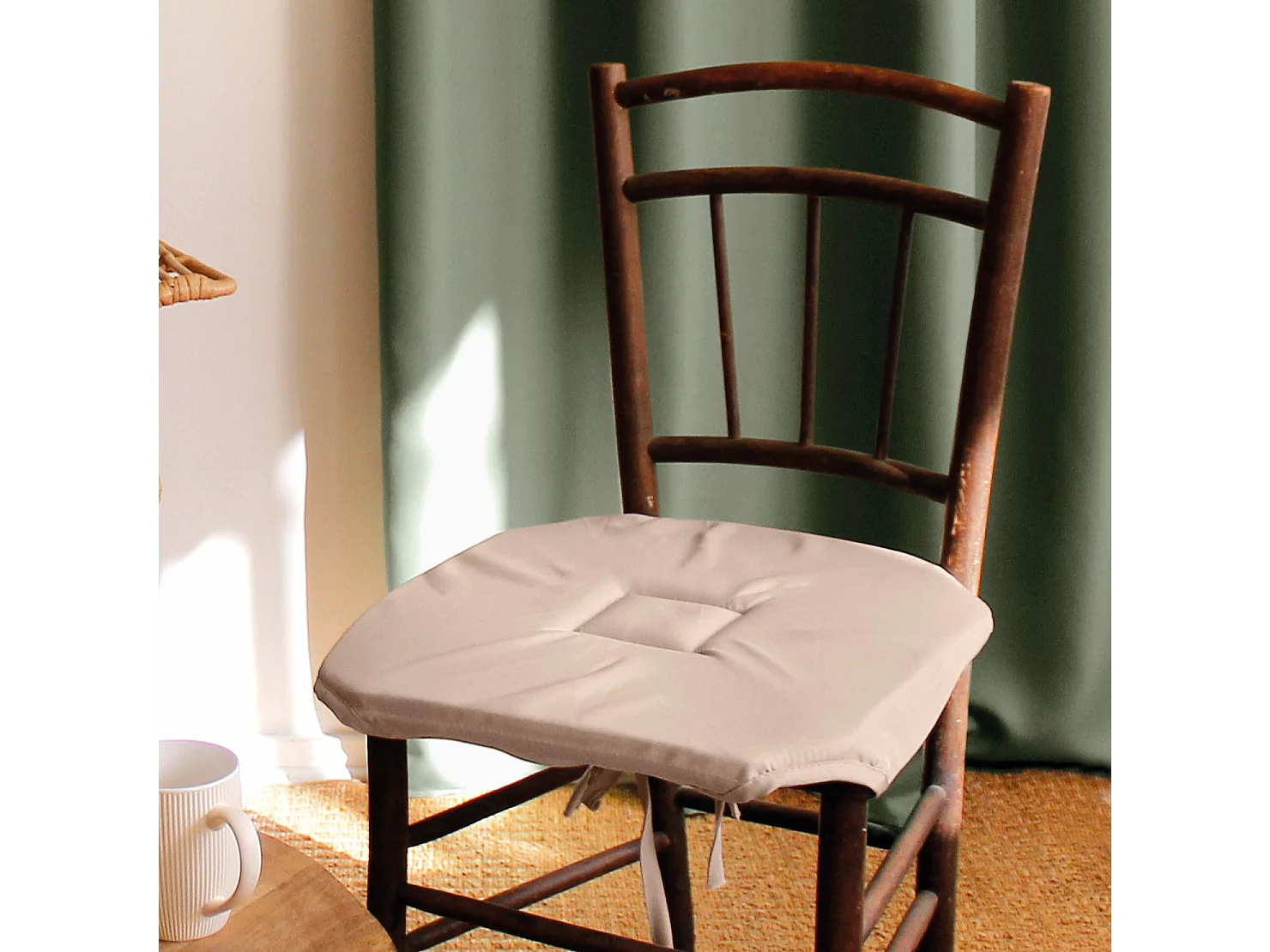 Lot de 4 galettes de chaise à rabat, 40x40 cm, beige naturel, avec nouettes, 100% polyester certifié oeko-tex, collection Basic