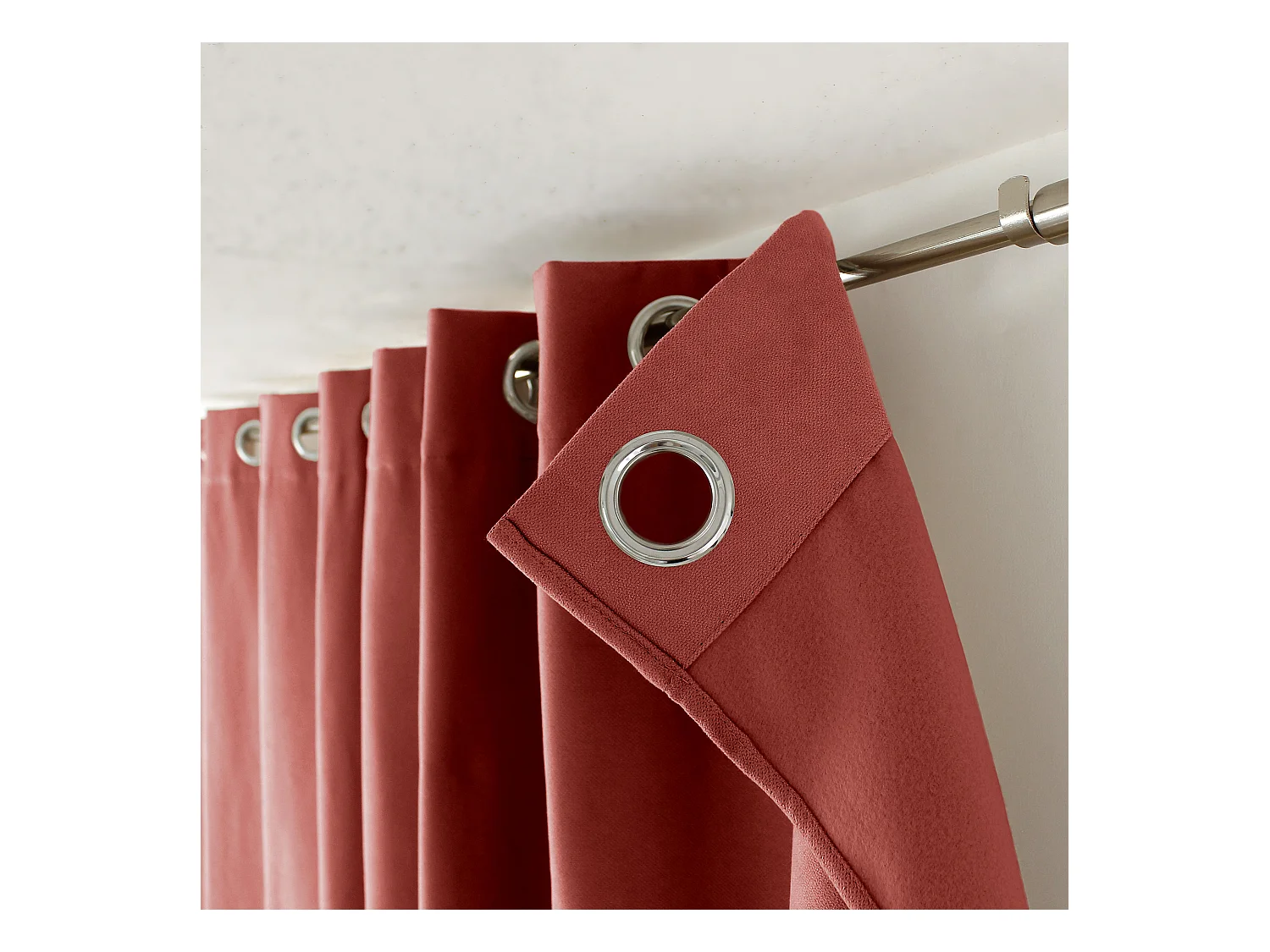 2 rideaux thermique à œillets, terre cuite, 135x240cm, doublure polaire, collection Nordica