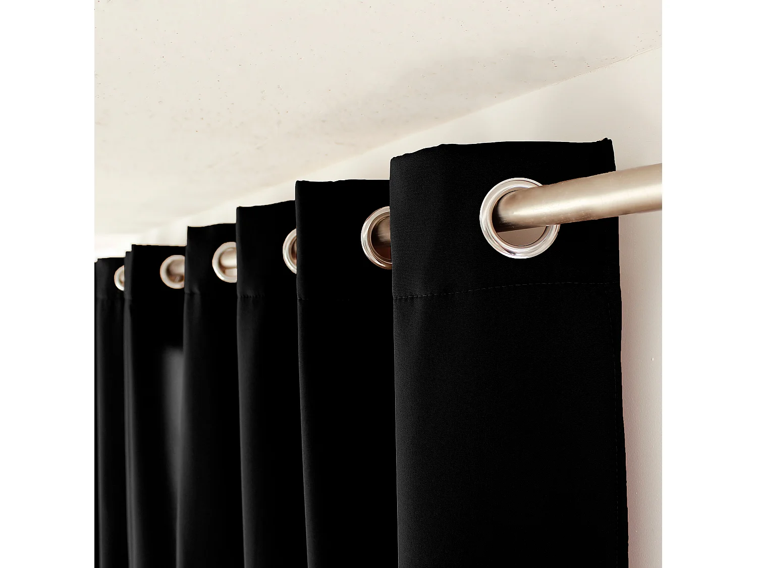 Lot de 2 rideaux thermique avec oeillets, noir, 140x180cm, 100% polyester, collection Glacier
