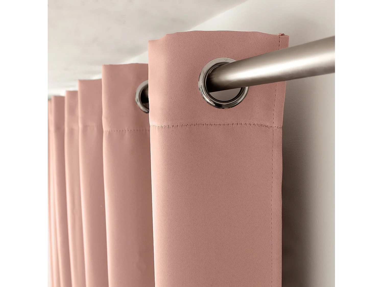 Lot de 2 rideaux occultant avec oeillets, vieux rose, 140x180cm, 100% polyester, collection Réglisse