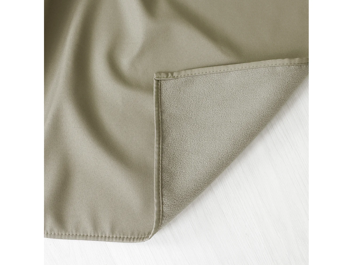 Lot de 2 rideaux thermique avec oeillets, beige naturel, 135x240cm, collection Glacier