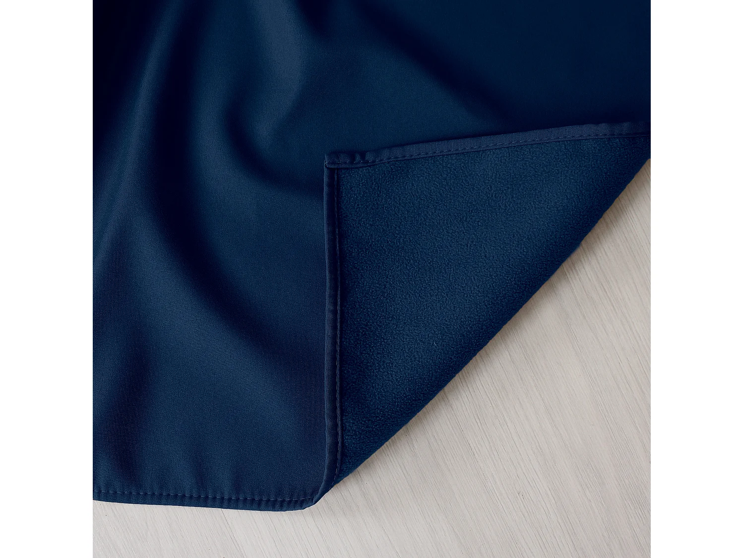 LOT de 2 Rideaux Thermique avec Œillets, 140x180cm, 100% polyester, Collection Glacier, CMADECO - Bleu