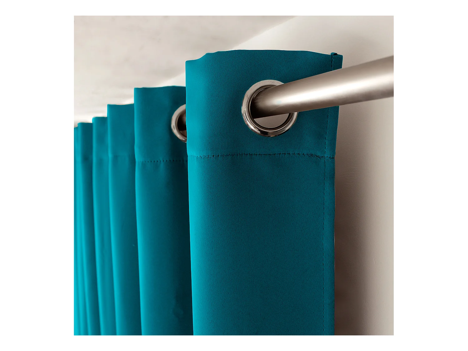 Set van 2 verduisterende gordijnen met zeilringen, eendblauw, 140x180cm, 100% polyester, Reglisse collectie