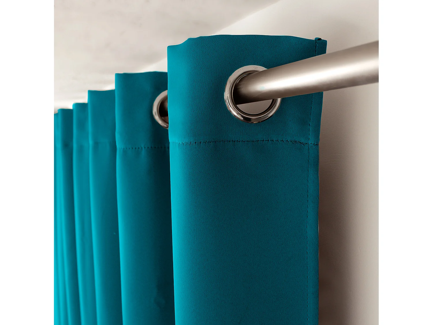 Set van 2 verduisterende gordijnen met zeilringen, eendblauw, 140x180cm, 100% polyester, Reglisse collectie