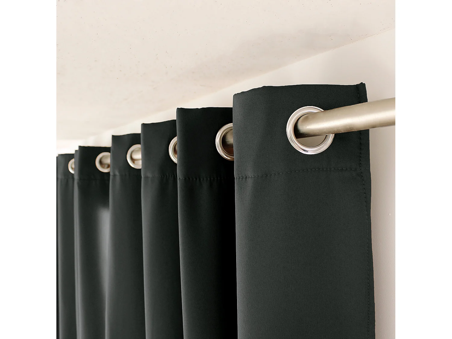 Lot de 2 rideaux thermique avec oeillets, gris foncé, 135x240cm, collection Glacier