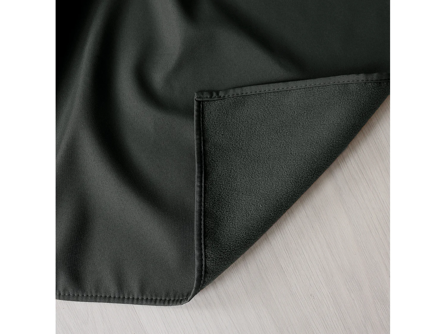 Lot de 2 rideaux thermique avec oeillets, gris foncé, 135x240cm, collection Glacier