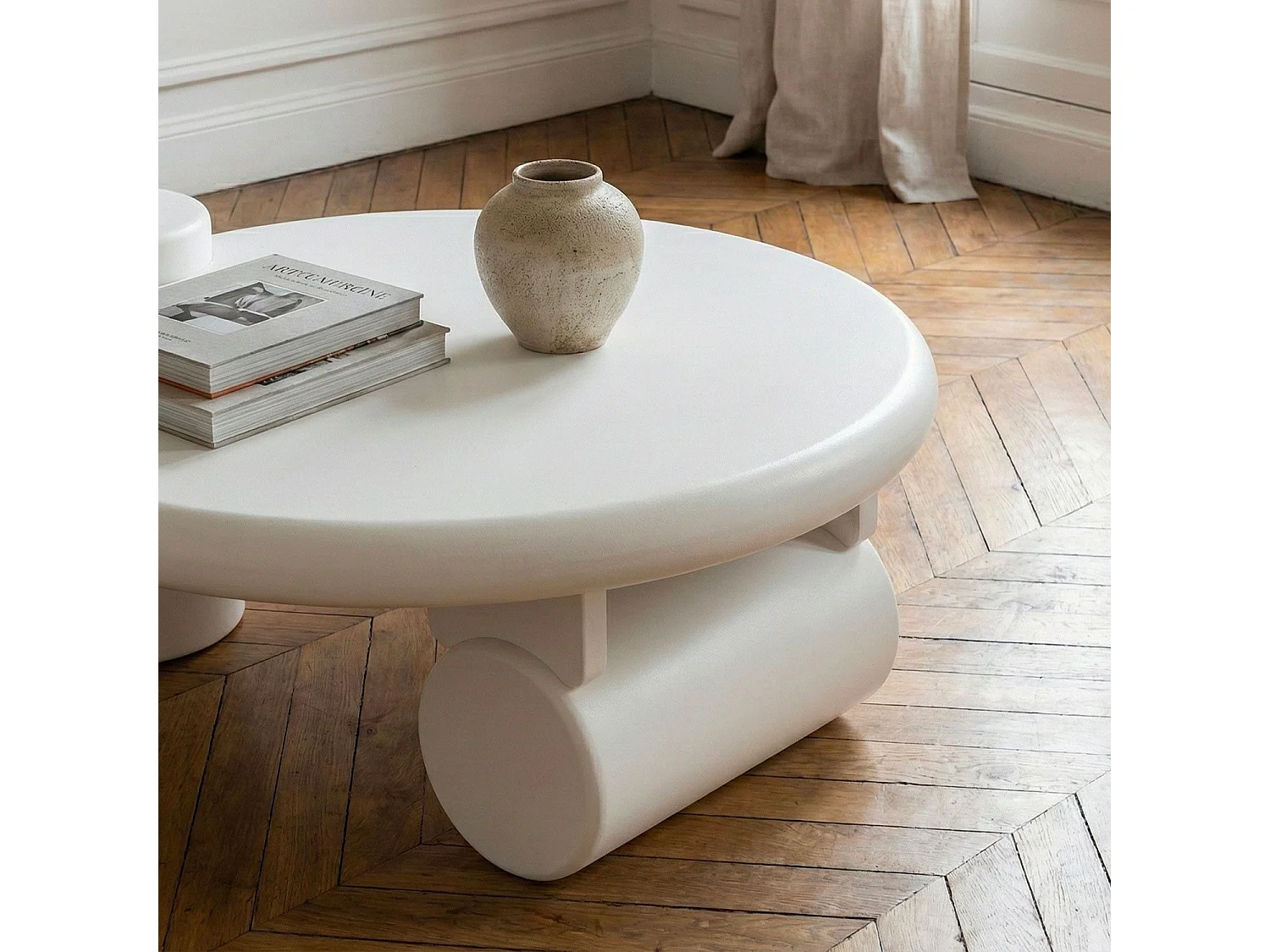 Table basse ronde asymétrique 100cm Yang Crème