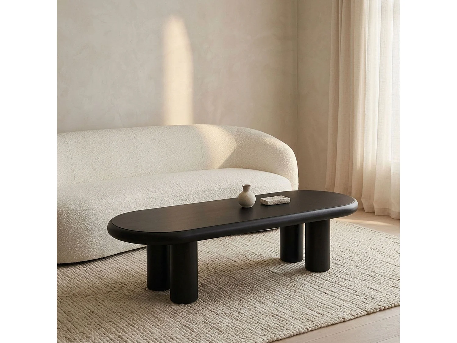 Table basse arrondie 160cm avec pieds colonnes Roady Noir