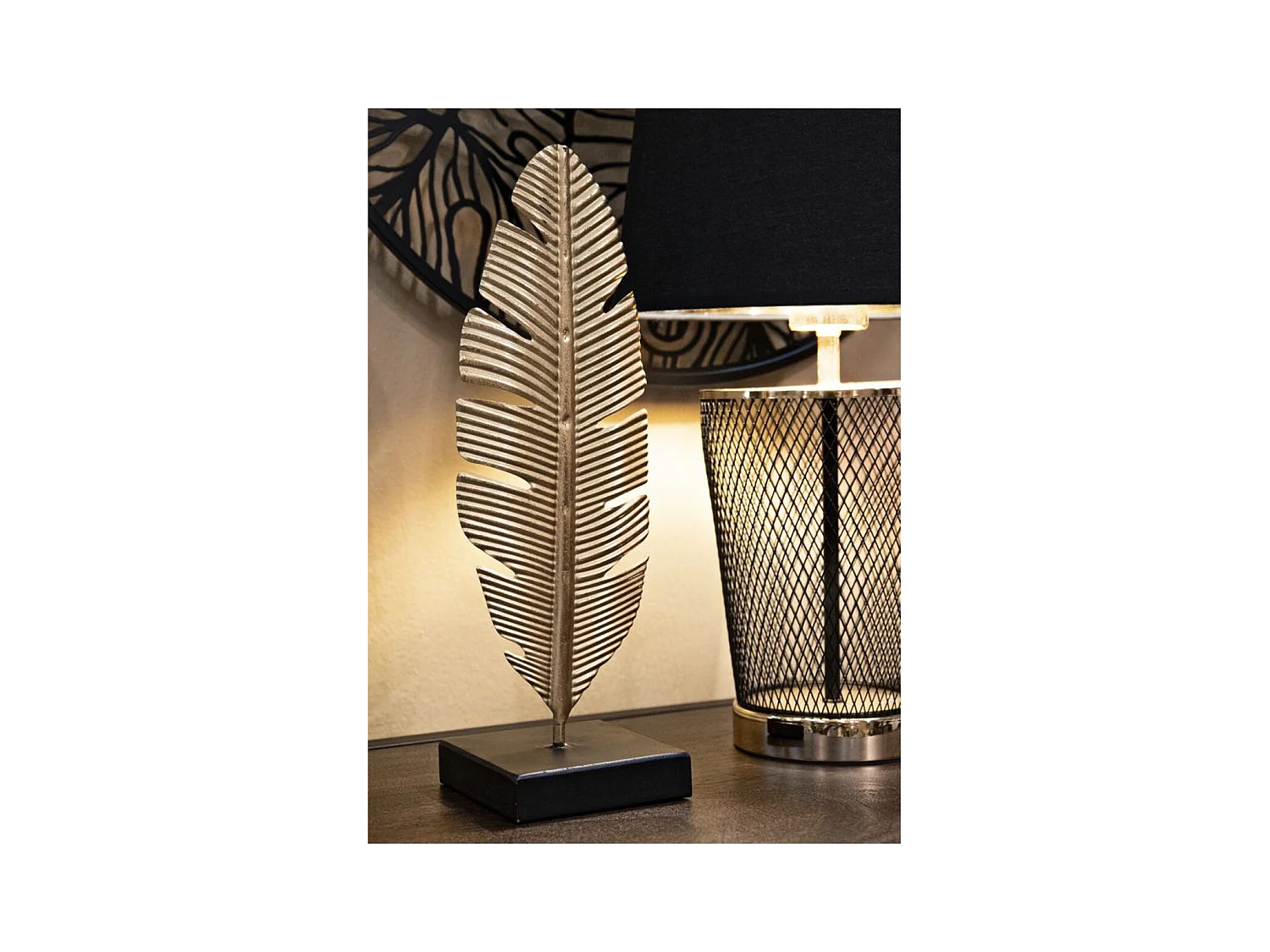 Beeldhouwwerk Blad 75, Goud, 10x10x34 cm, Epikasa