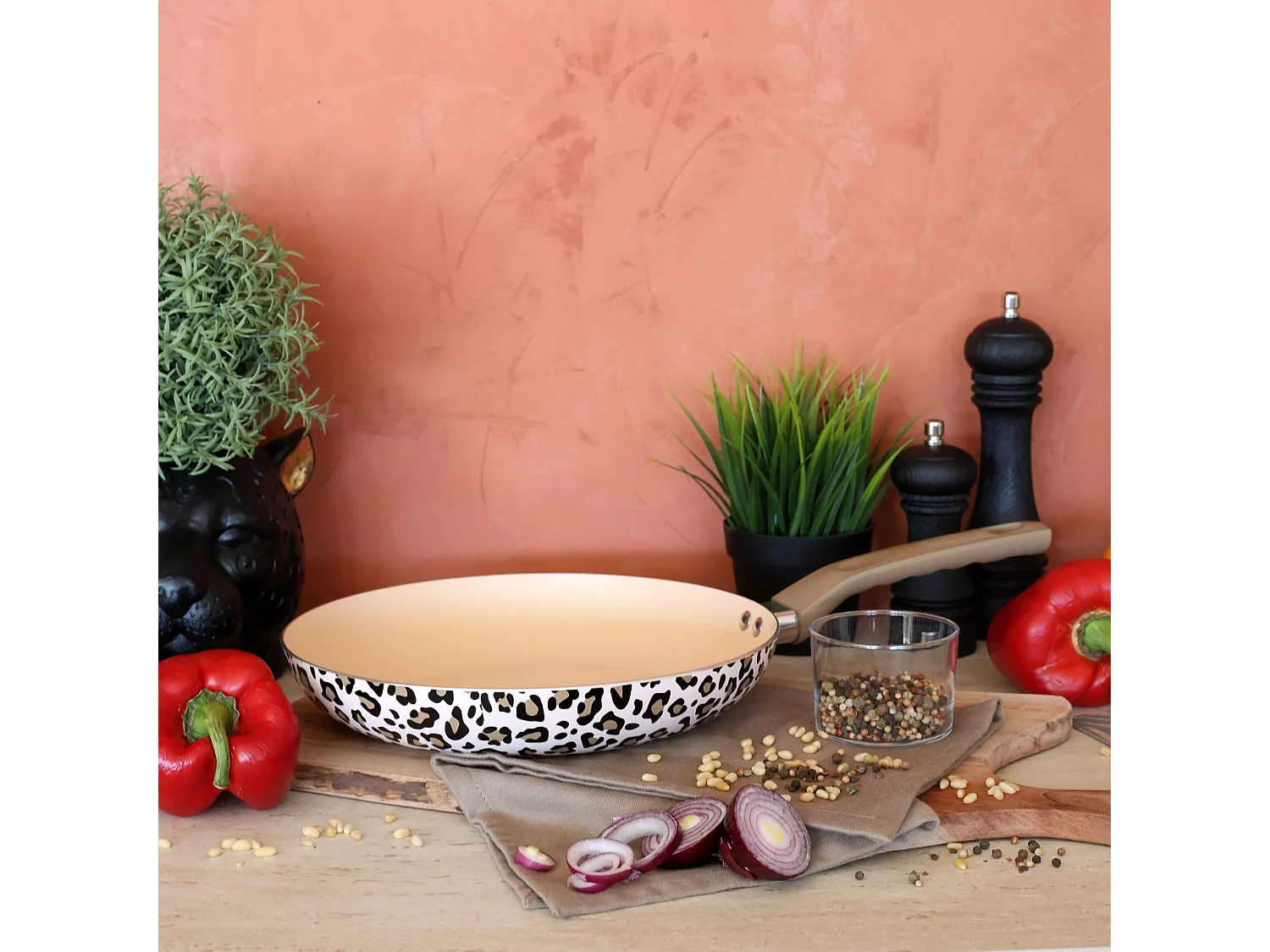 Menastyl - Poele Leopard 28cm En Aluminium Recycle Marron