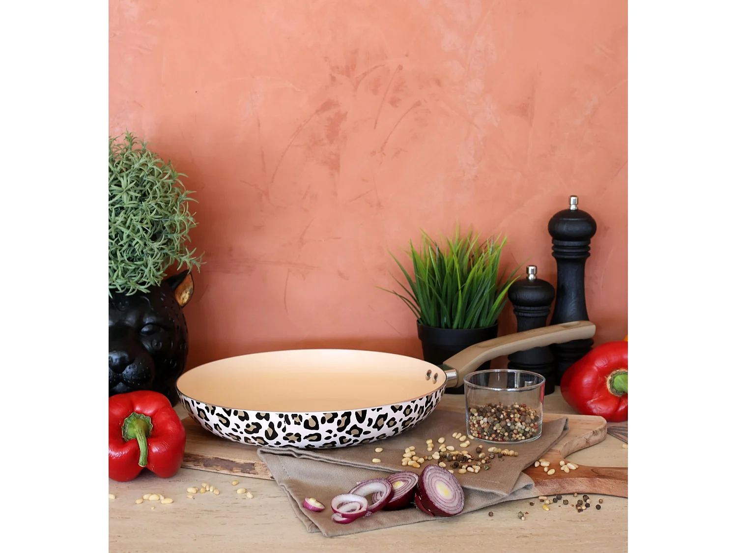 Menastyl - Poele Leopard 24cm En Aluminium Recycle Marron