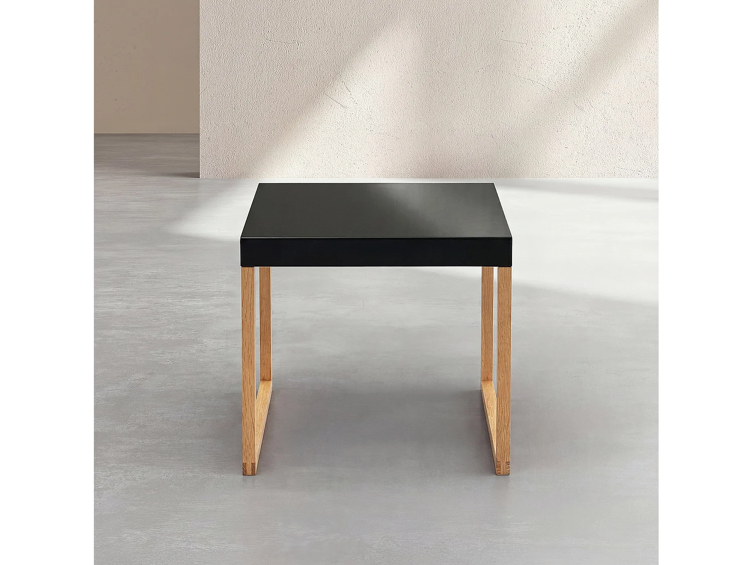 Table d'appoint en acier laqué - Noir - Design by Elling Ekornes & Trine Haddal