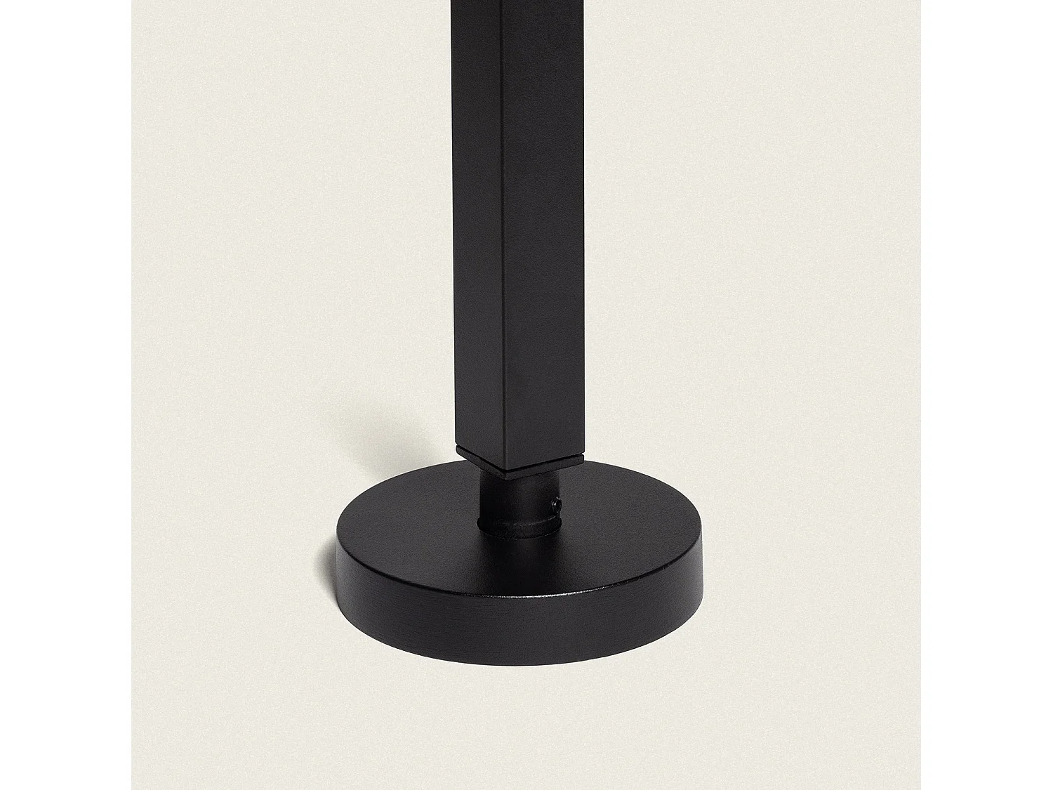 Baliza de Pie Exterior LED 12-24W 80-160 cm Superficie Calax 1000 mm