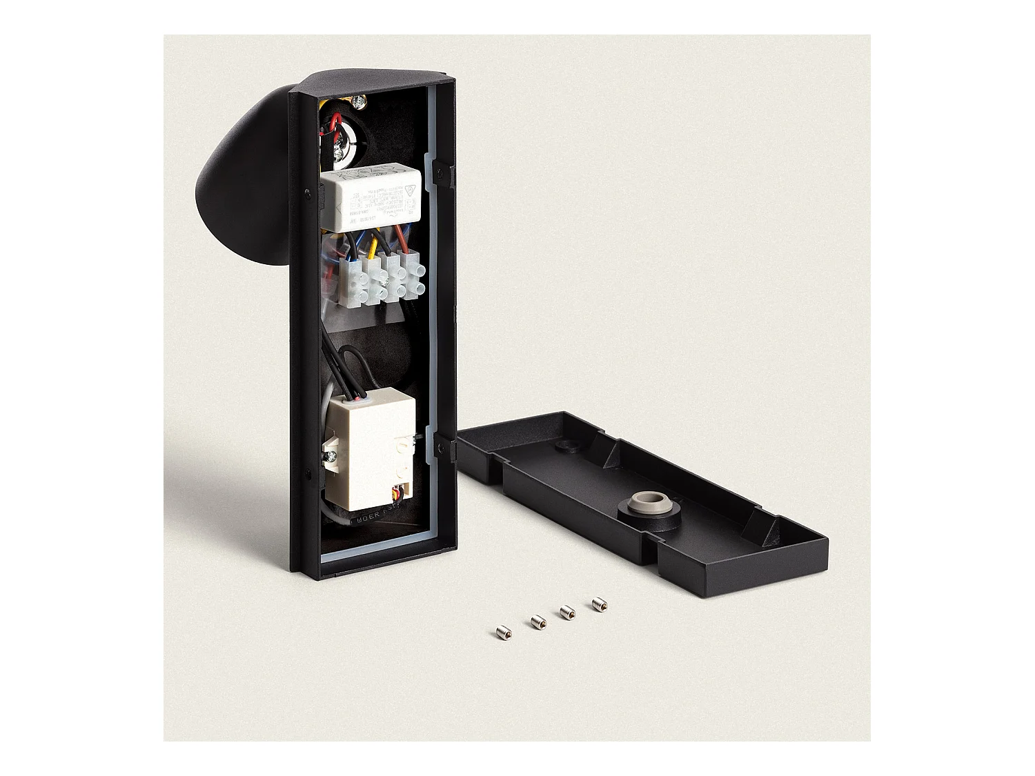 Aplique de Pared Exterior LED 6W Aluminio con Detector de Movimiento Abel Negro