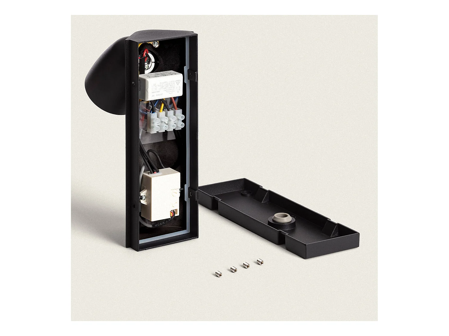 Aplique de Pared Exterior LED 6W Aluminio con Detector de Movimiento Abel Negro