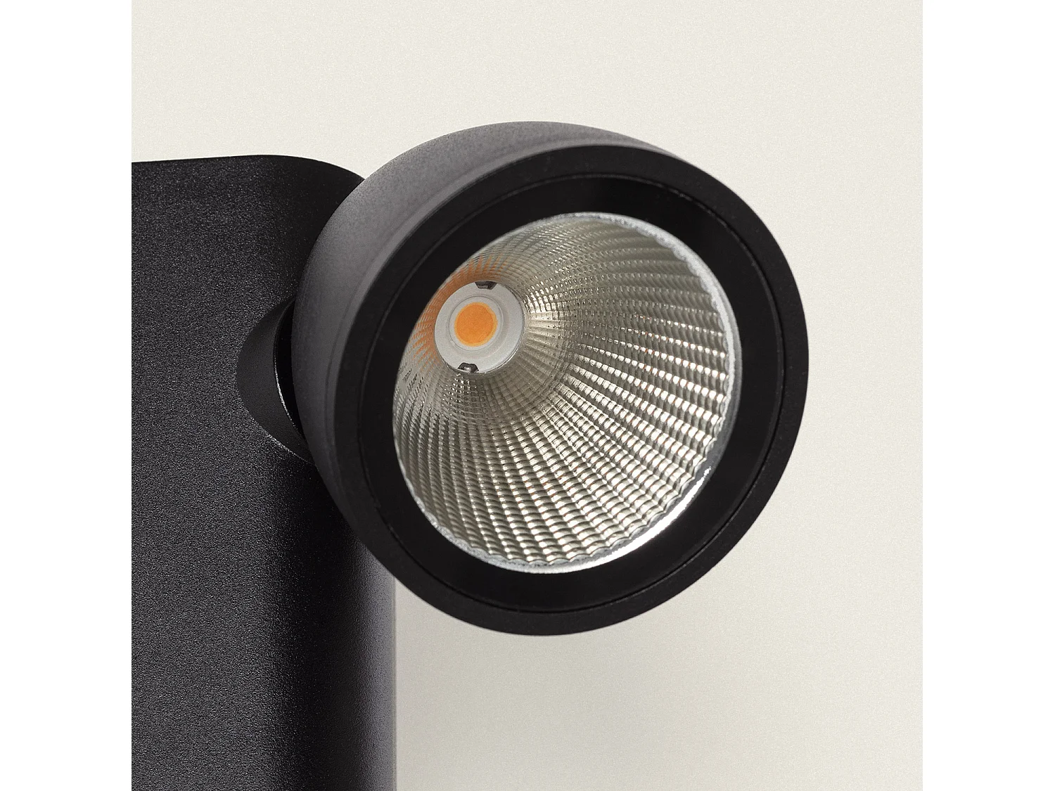 Aplique de Pared Exterior LED 6W Aluminio con Detector de Movimiento Abel Negro