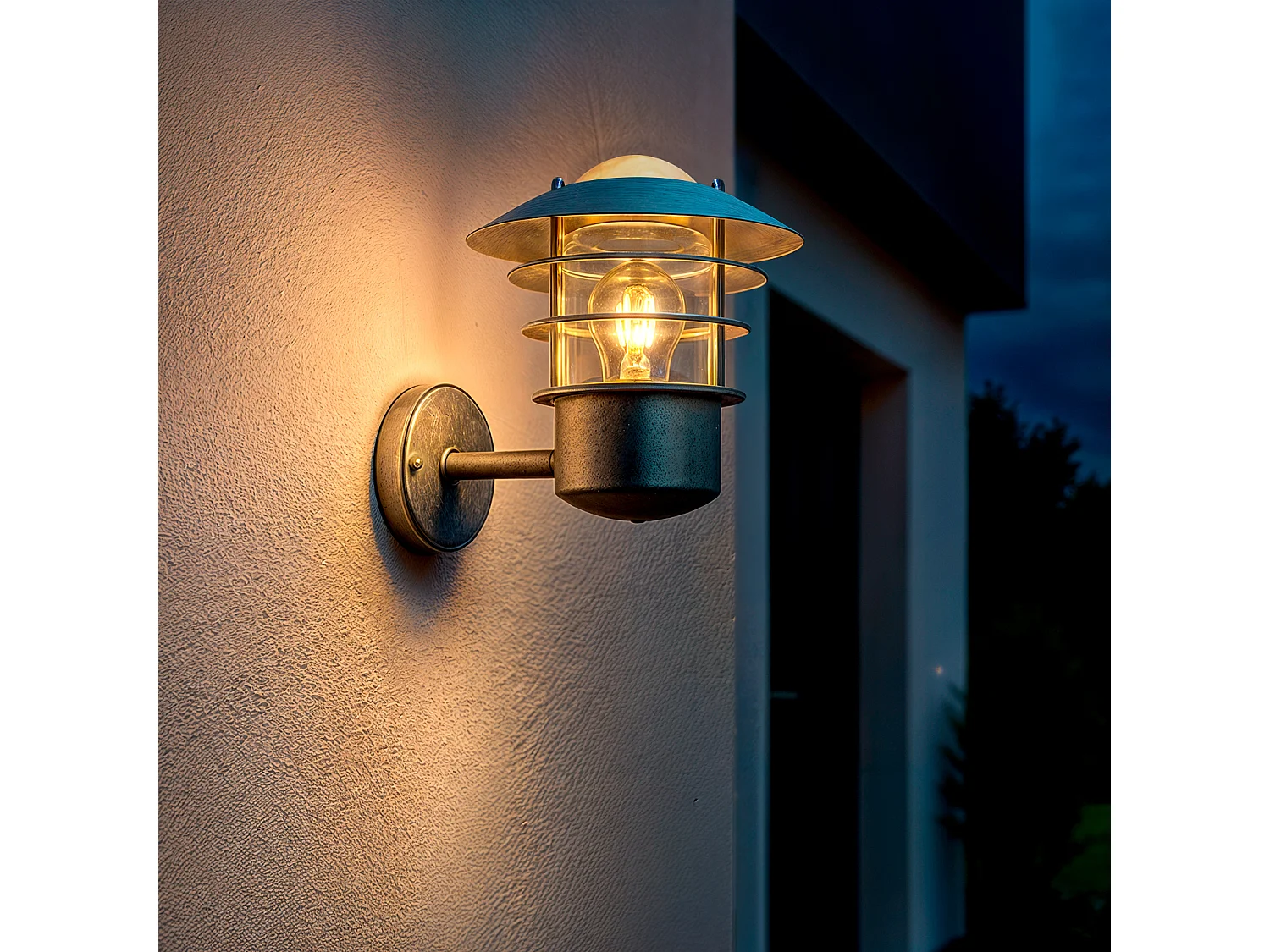 Edit Coastal Stage Outdoor Wall Light - Galvanised Steel Argent